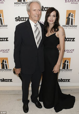 Clint Eastwood has claimed that Angelina Jolie's beauty can overshadow her acting talent
angelinajoliesite.blogspot.com/2024/02/clint-…
#angelinajolie