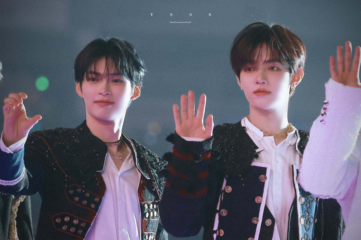 YSSS_nb's tweet photo. 250105 金唱片 

#성한빈 #SUNGHANBIN #成韩彬 #ソンハンビン #장하오 #ZHANGHAO #章昊 #ジャンハオ #제로베이스원 #ZEROBASEONE #ZB1 #HAOBIN https://t.co/53HtT4lNDg