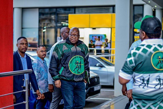 <a href="/MagaselaMzobe/">Magasela Mzobe</a> Our Jesus. 💚🖤💚🖤💚🖤💚