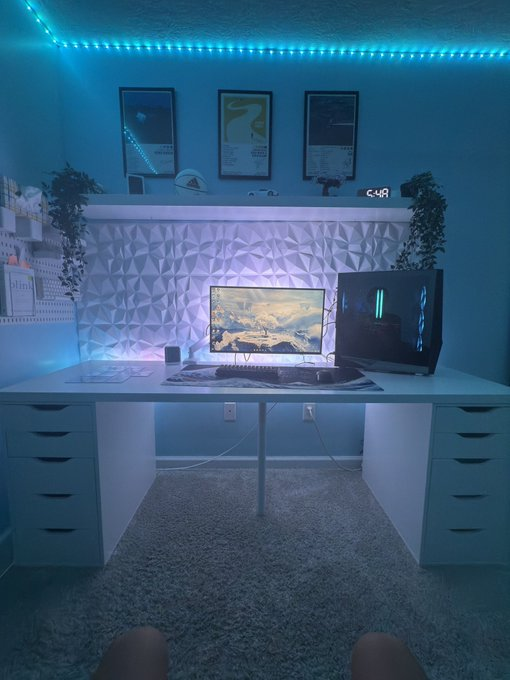 PROGamingSetups's tweet photo. Setup @sushi9991 ☂️ https://t.co/Z43m9hpdB3