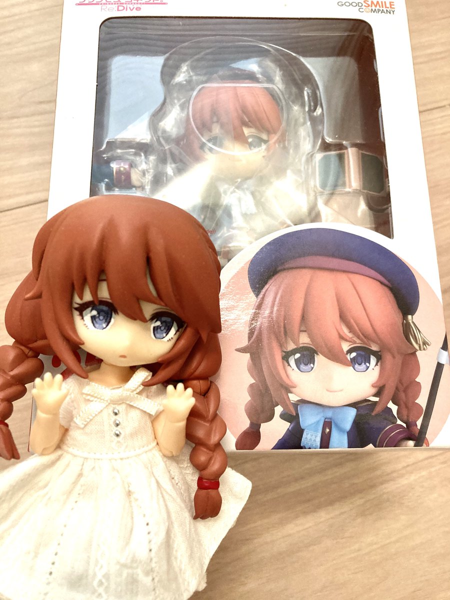 acokmcy's tweet photo. 大好きなユニちゃんのねんどろいどが出てたのでお迎えしましたイェーイ！以前自分で作ったユニちゃんと一緒にパシャリ https://t.co/wAu36MbAZ7