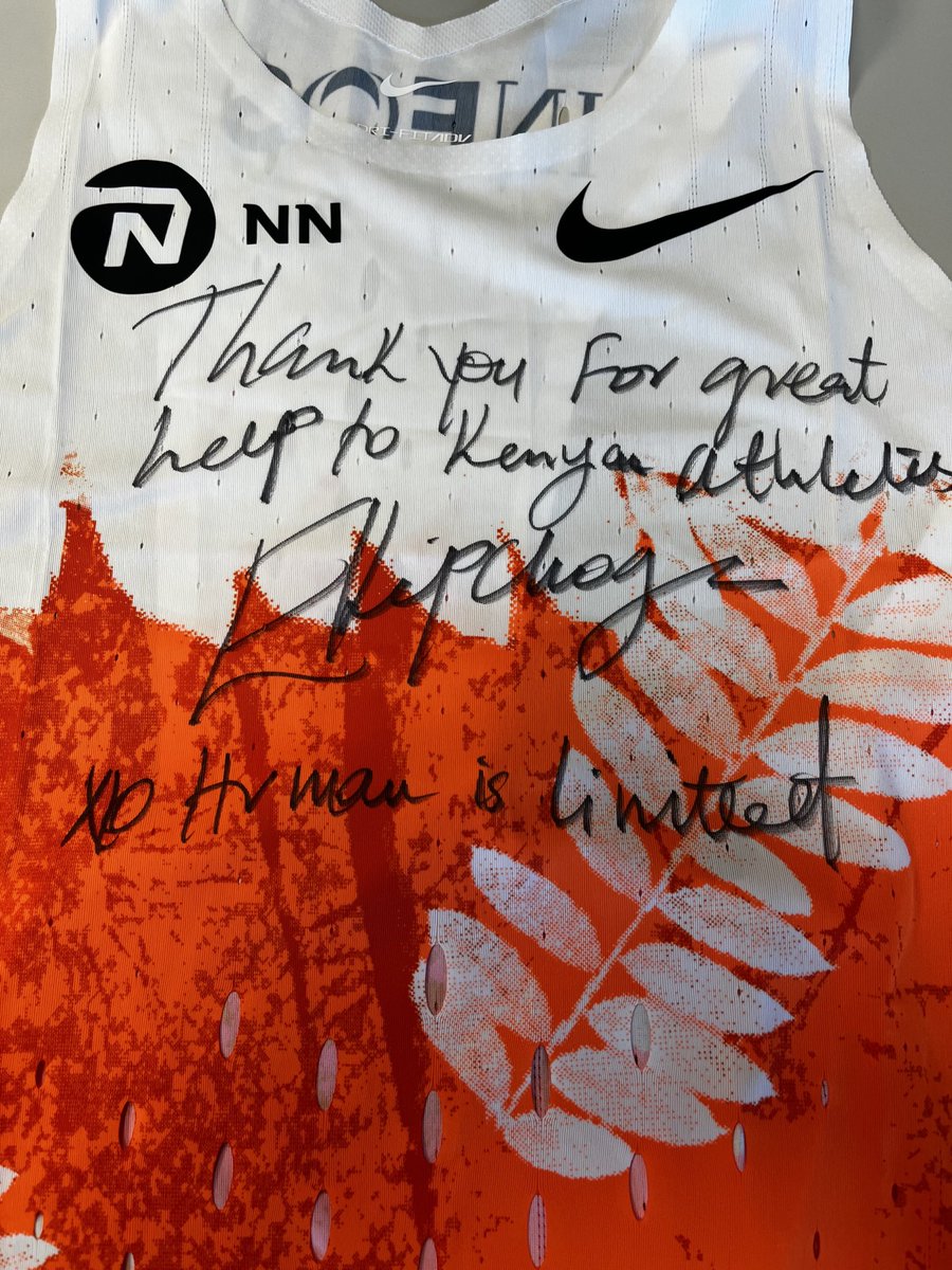 Henk Jan Bakker (@henkjanbakker3) on Twitter photo Great way to start the year, meeting athlete and legend Eliud Kipchoge! Many thanks Eliud for the shirt with your message, such a nice gesture. #busybalozi <a href="/NLinKenya/">Netherlands Embassy in Kenya</a> Great way to start the year, meeting athlete and legend Eliud Kipchoge! Many thanks Eliud for the shirt with your message, such a nice gesture. #busybalozi <a href="/NLinKenya/">Netherlands Embassy in Kenya</a>