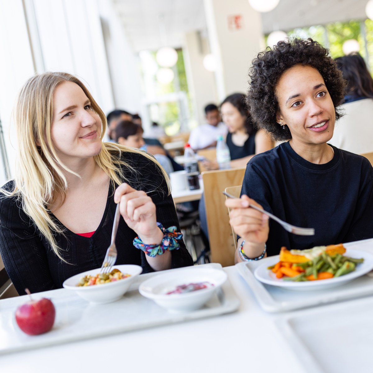 Studierendenwerk Gießen (@stwgiessen) on Twitter photo Wir starten nachhaltig und lecker in den Veganuary mit einem erweiterten veganen Angebot in unseren Mensen. Probiert´s vegan! dswurl.de/sM67Q Wir starten nachhaltig und lecker in den Veganuary mit einem erweiterten veganen Angebot in unseren Mensen. Probiert´s vegan! dswurl.de/sM67Q