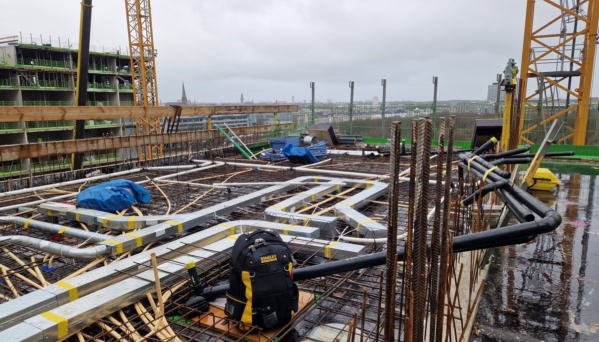 Het bouwwerk KJ Den Haag krijgt vorm en groeit in rap tempo.
Rijndorp verzorgt de elektrische installaties in het nieuwbouwpand dat aan het centraal station grenst⚡.

#denhaag #rijndorp #elektrotechniek