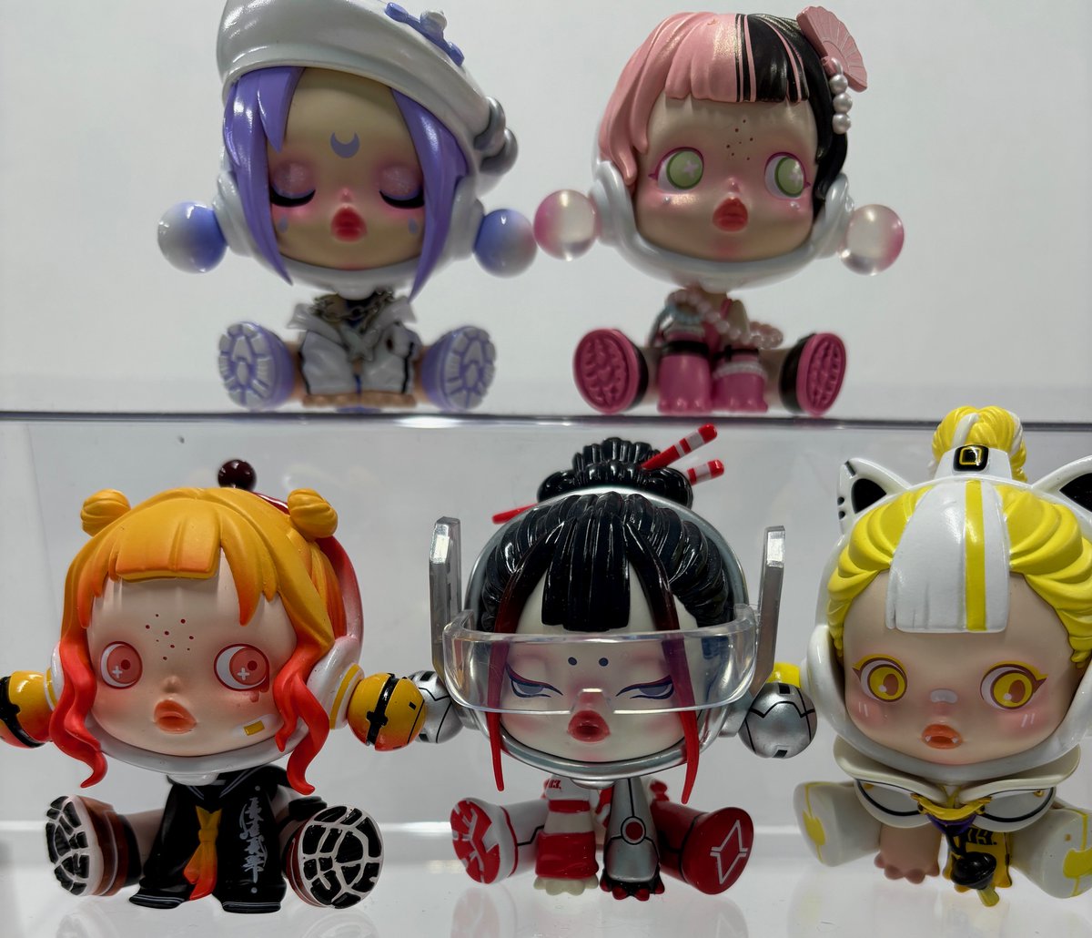 lashin_shibuya's tweet photo. らしんばん渋谷店に #POPMART フィギュアが
大量入荷いたしました⛄️🌊✨
大人気シリーズ #SKULLPANDA や #Y2K シリーズも登場です😍
かわいらしく不思議な雰囲気をまとうかわいらしい
フィギュアたちをぜひご覧ください！
#渋谷 #SAHUBUYA #POPMART https://t.co/Qbdp7mrU61