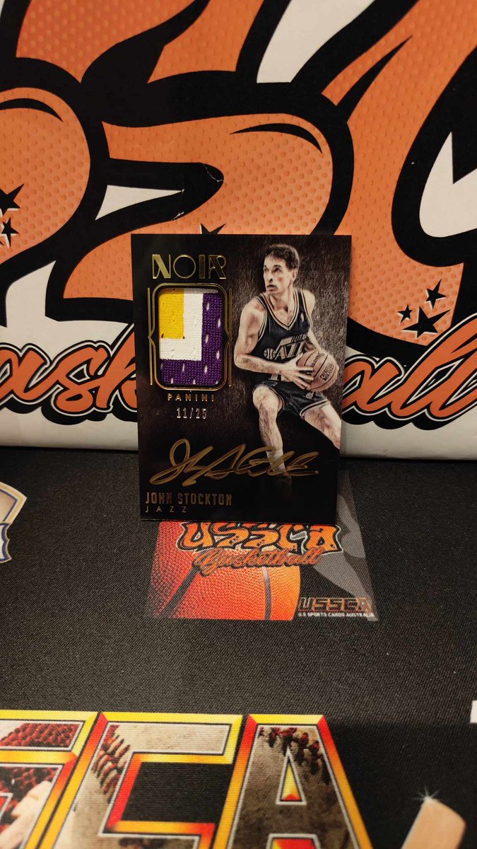 youcantcompthis's tweet image. Remember the players you idolised as a kid? Now you can own a piece of their legacy with patch autos! 🚨 Who’s on your list to collect? #ycct #BasketballCards #PatchAutos #NBAHobby