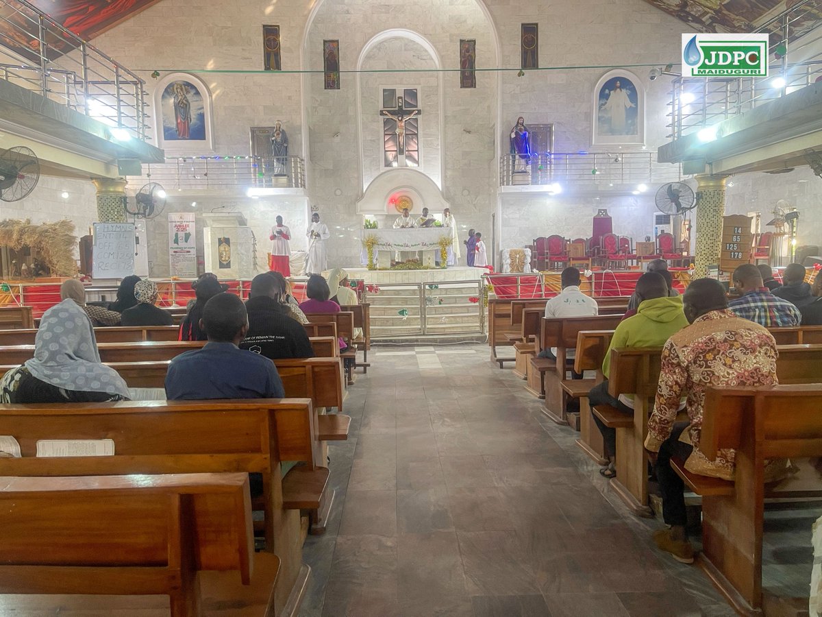 JdpcMaiduguri's tweet image. #InauguralMass #Prayers

As a faith-based organisation, we recognise the importance of prayer as a foundation for the success of our interventions, which is why today we began the year with the Holy Mass entrusting our plans for the year 2025 to God Almighty.

#JDPCMaiduguri