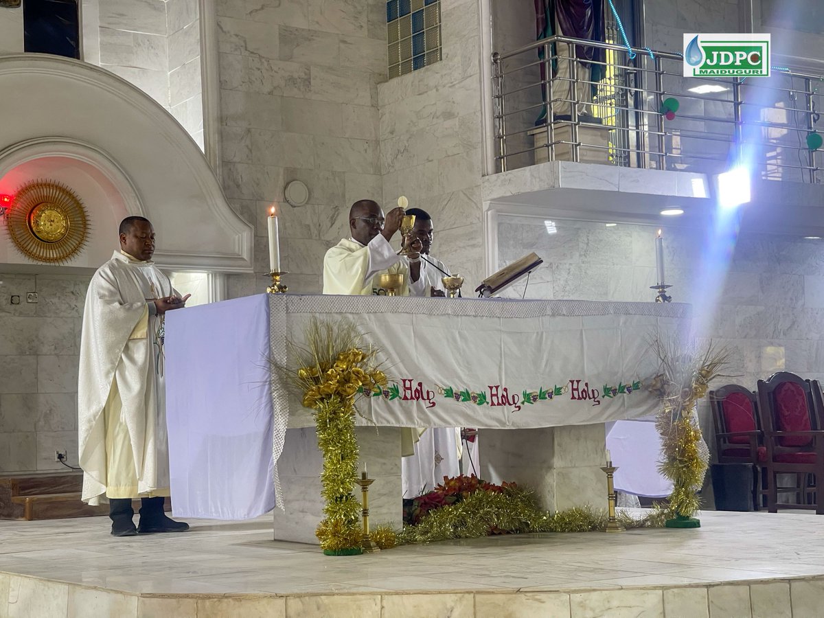 JdpcMaiduguri's tweet image. #InauguralMass #Prayers

As a faith-based organisation, we recognise the importance of prayer as a foundation for the success of our interventions, which is why today we began the year with the Holy Mass entrusting our plans for the year 2025 to God Almighty.

#JDPCMaiduguri