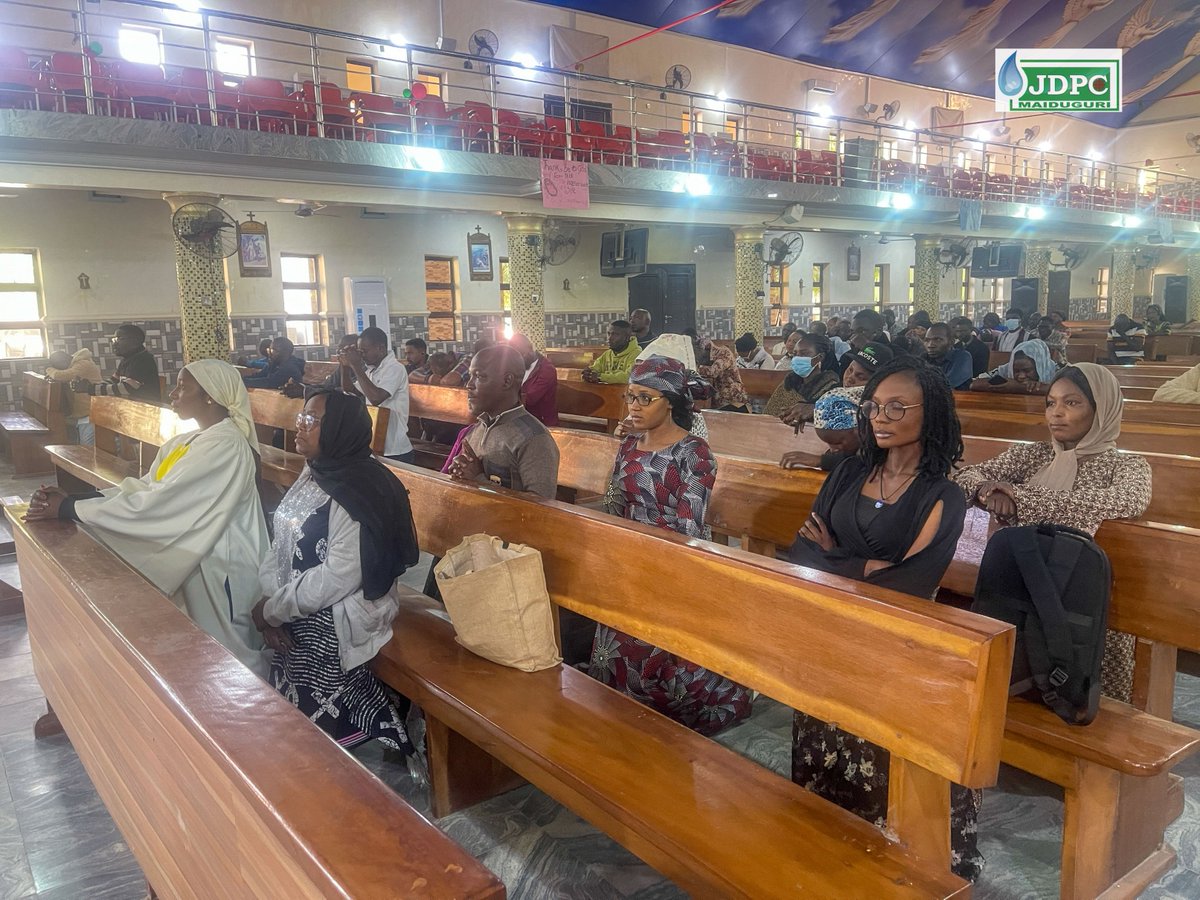 JdpcMaiduguri's tweet image. #InauguralMass #Prayers

As a faith-based organisation, we recognise the importance of prayer as a foundation for the success of our interventions, which is why today we began the year with the Holy Mass entrusting our plans for the year 2025 to God Almighty.

#JDPCMaiduguri