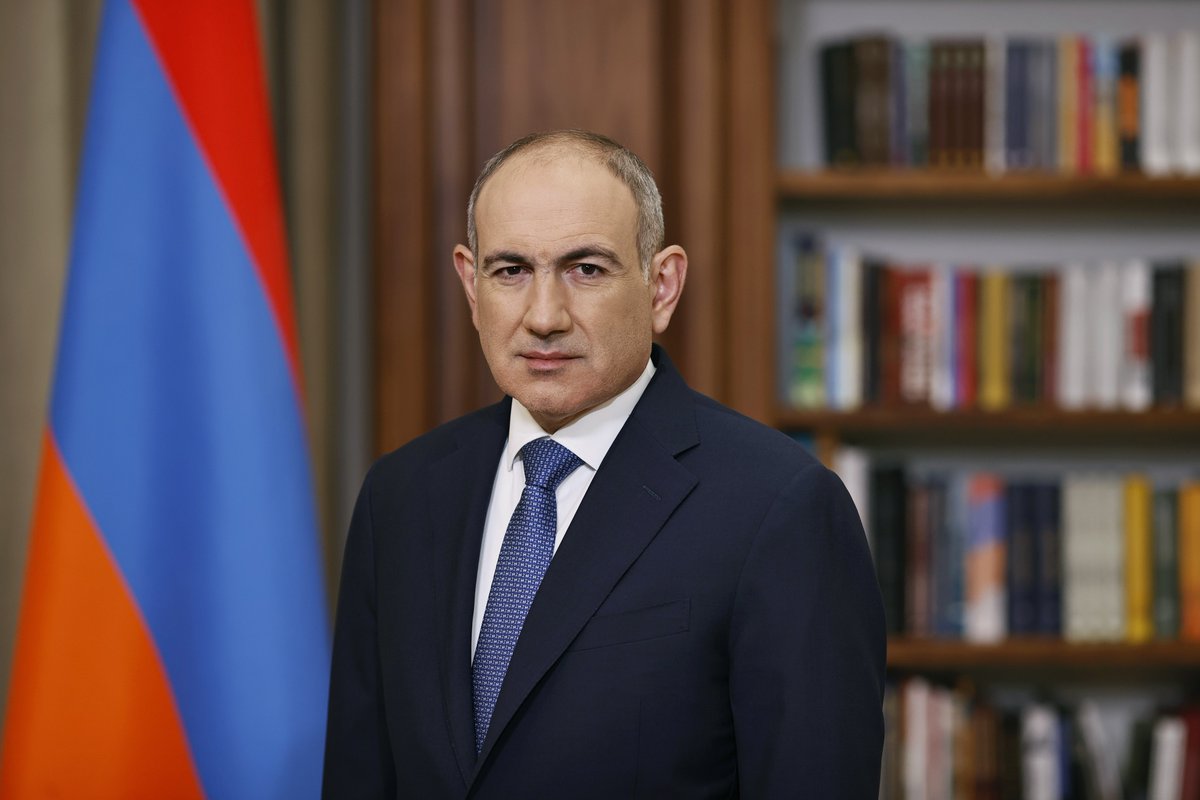 Interview to  “Armenpress” News Agency.

armenpress.am/en/article/120…