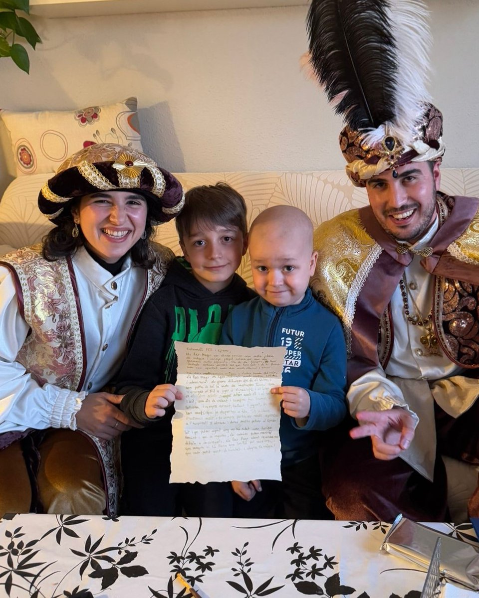 ✨El Nadal s’acaba, però aquests moments màgics quedaran per sempre. 📯📜 Des del 2016, acompanyem el Carter Reial a casa de nens i nenes greument malalts, portant il·lusió i generant records positius a les llars dels infants que més ho necessiten youtu.be/nCcOThd5t_k