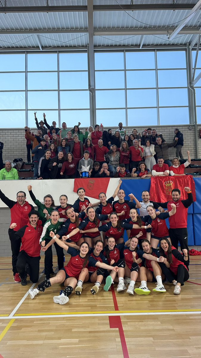 Federación Navarra de Balonmano (@fnbalonmano) on Twitter photo 𝗝𝗢𝗥𝗡𝗔𝗗𝗔 𝟲 | 𝗖𝗔𝗗𝗘𝗧𝗘 𝗙𝗘𝗠𝗘𝗡𝗜𝗡𝗢
¡𝗙𝗜𝗡𝗔𝗔𝗔𝗔𝗔𝗔𝗔𝗟!
<a href="/FNBalonmano/">Federación Navarra de Balonmano</a> 33 ⚔️ 32 <a href="/fbmclm/">Fed. Balonmano de Castilla-La Mancha</a>
Nuestras cadetes se proclaman TERCERAS DE ESPAÑA tras un encuentro frenético con prórroga. ¡ENORMES, EQUIPO! ❤️🥉 𝗝𝗢𝗥𝗡𝗔𝗗𝗔 𝟲 | 𝗖𝗔𝗗𝗘𝗧𝗘 𝗙𝗘𝗠𝗘𝗡𝗜𝗡𝗢
¡𝗙𝗜𝗡𝗔𝗔𝗔𝗔𝗔𝗔𝗔𝗟!
<a href="/FNBalonmano/">Federación Navarra de Balonmano</a> 33 ⚔️ 32 <a href="/fbmclm/">Fed. Balonmano de Castilla-La Mancha</a>
Nuestras cadetes se proclaman TERCERAS DE ESPAÑA tras un encuentro frenético con prórroga. ¡ENORMES, EQUIPO! ❤️🥉