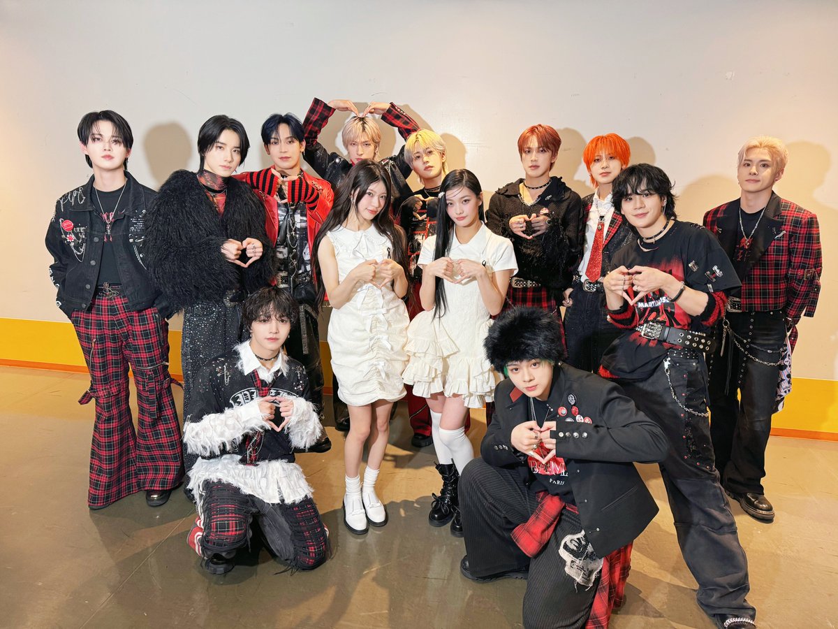 ILLITjpofficial's tweet photo. 241230
#JO1 の皆さんと✨
また、ご一緒できたら嬉しいです！
@official_jo1

#ILLIT https://t.co/1wWiKneF22