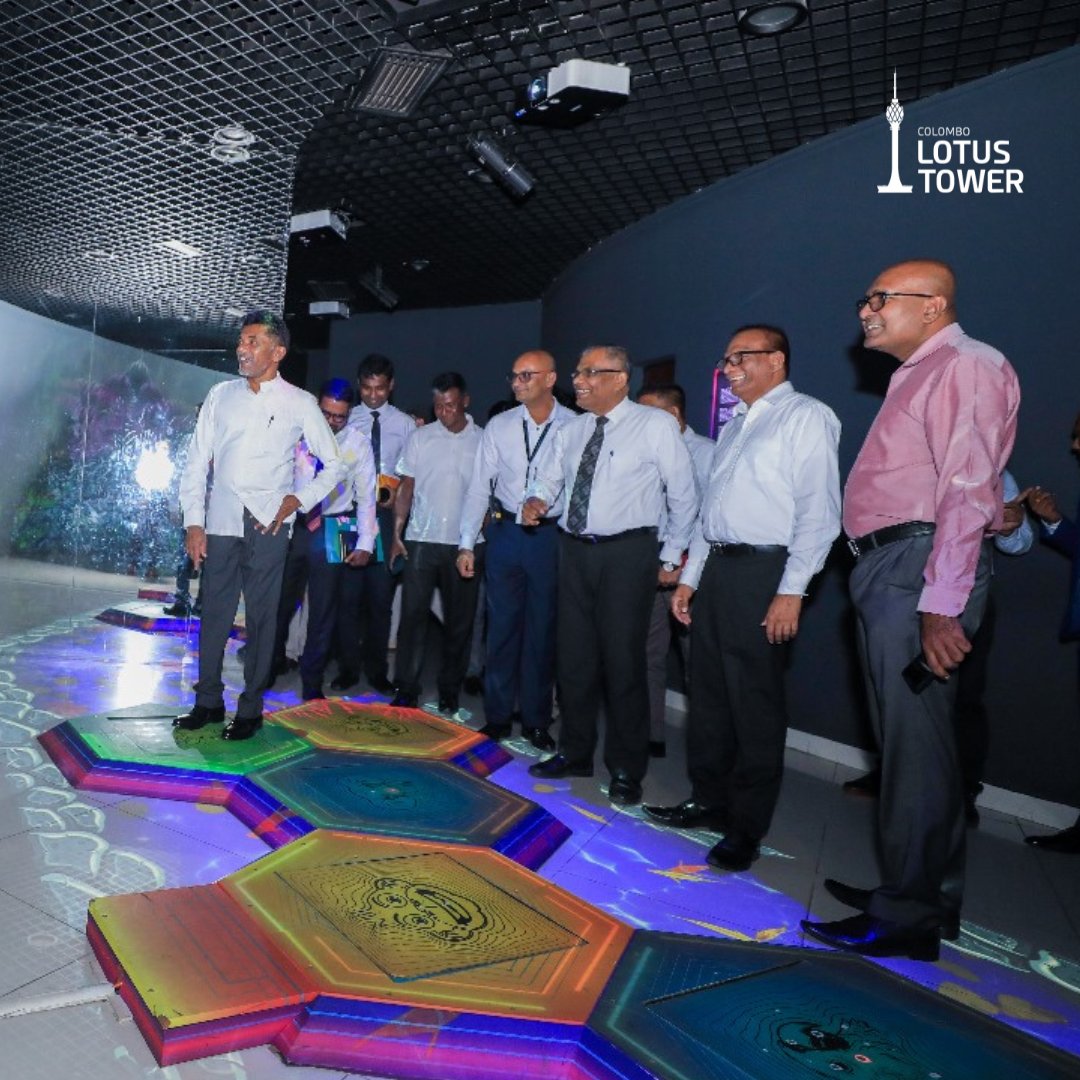 Colombo Lotus Tower tweet media