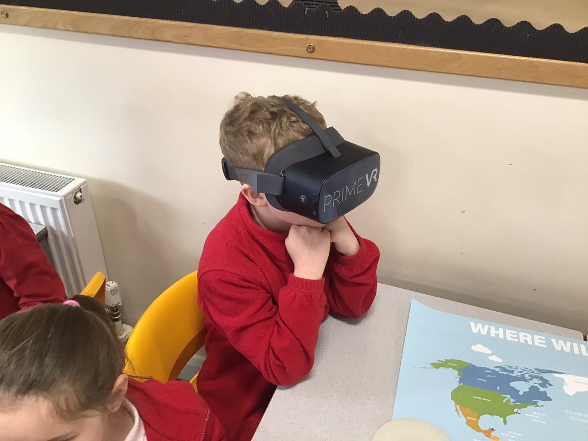 The Brown Bears are enjoying their VR experience this morning in the Stone Age! 🐻 <a href="/primevruk/">PrimeVR - Virtual Reality for Schools</a>