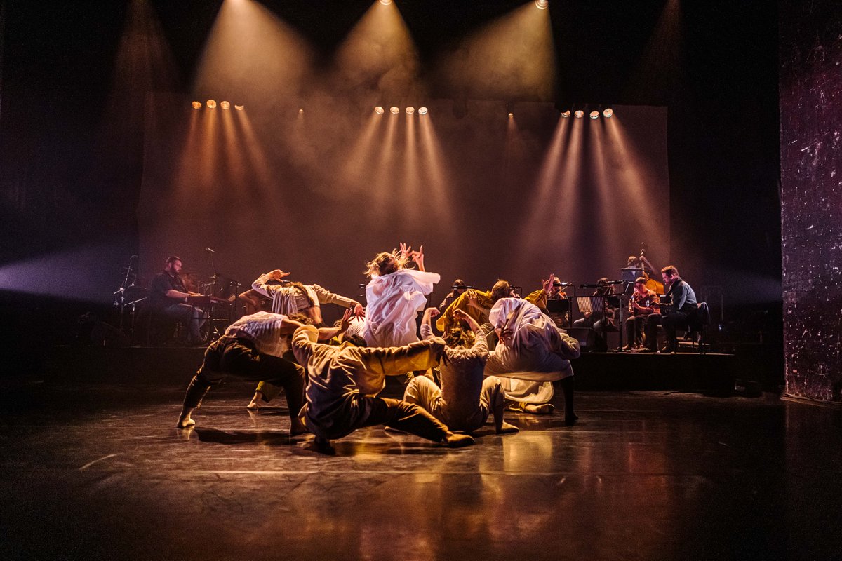 Scottish Dance Theatre (@sdtdance) on Twitter photo "this exciting blend found Scottish Dance Theatre in uncharted territory that brought the best out of them" The Scotsman
Join us at <a href="/ccfest/">Celtic Connections</a> for an exhilarating fusion of traditional Celtic music and contemporary dance
Sat 25 Jan
dundeerep.co.uk/events/moving-… "this exciting blend found Scottish Dance Theatre in uncharted territory that brought the best out of them" The Scotsman
Join us at <a href="/ccfest/">Celtic Connections</a> for an exhilarating fusion of traditional Celtic music and contemporary dance
Sat 25 Jan
dundeerep.co.uk/events/moving-…