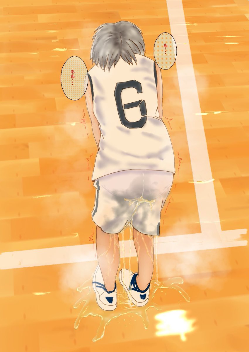 後ろ側の脚が濡れちゃうおもらし大好き♡ 