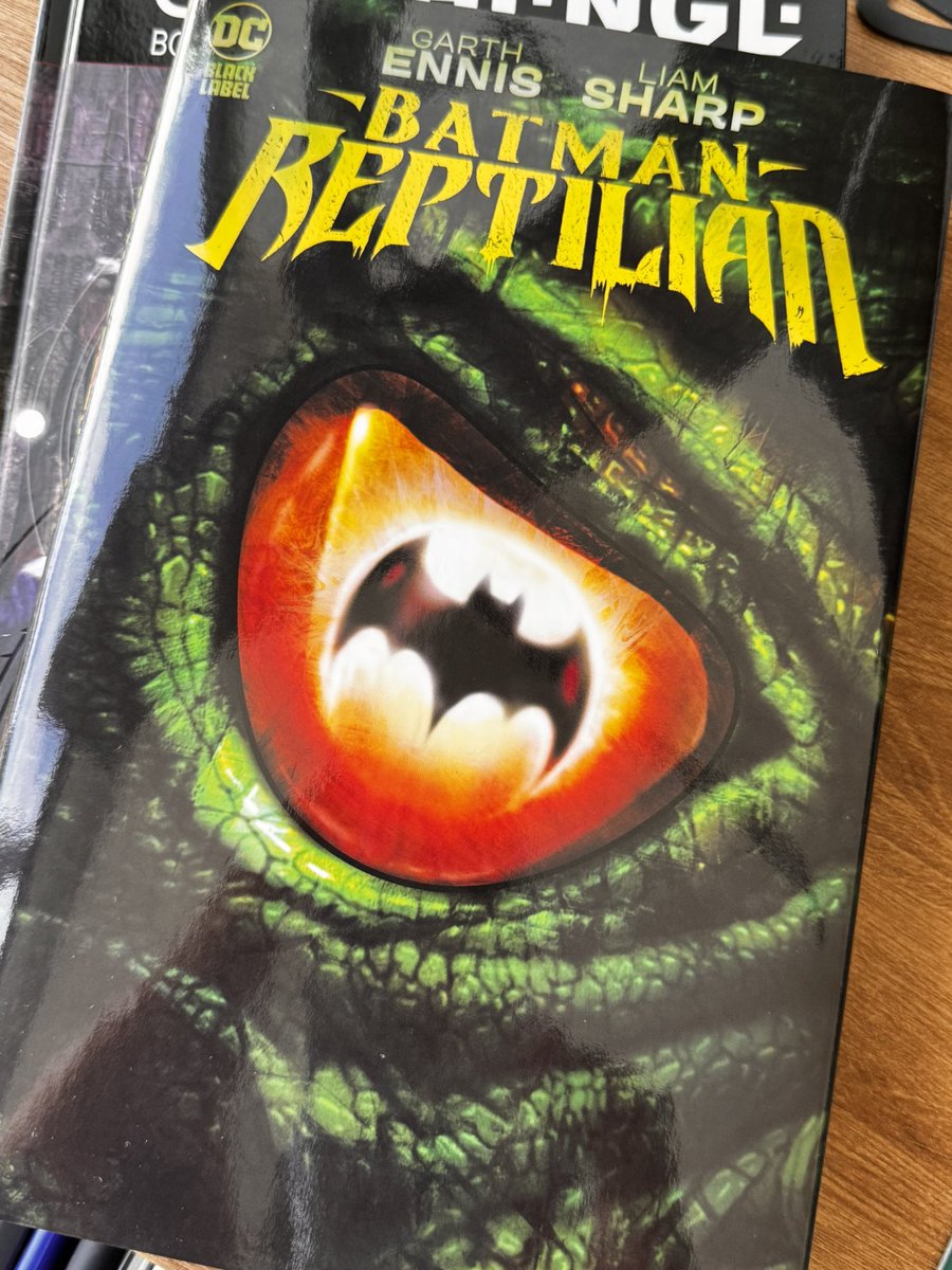 santi (@santivr) on Twitter photo Starhenge
XO Manowar Unconquered
Batman Reptilian
<a href="/LiamRSharp/">Doc Sharpy</a> ‘s art, again, is priceless! 🙌🏽
Three more to the #Sharpieverse collection. Starhenge
XO Manowar Unconquered
Batman Reptilian
<a href="/LiamRSharp/">Doc Sharpy</a> ‘s art, again, is priceless! 🙌🏽
Three more to the #Sharpieverse collection.