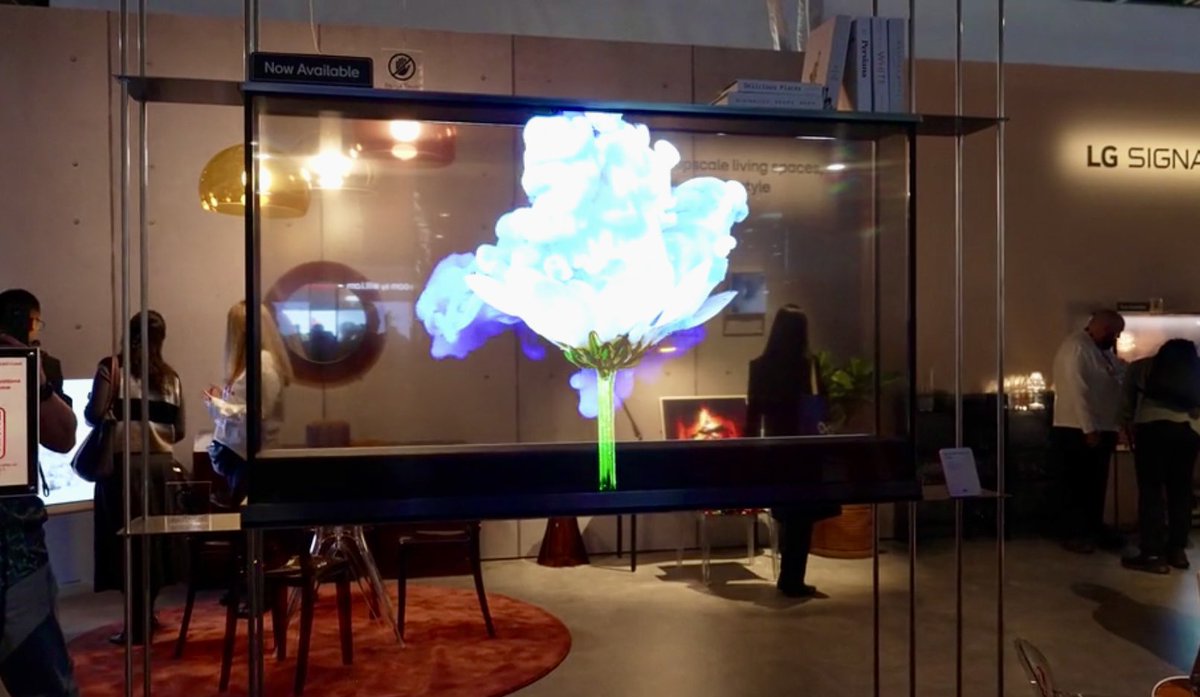 patkiernan's tweet image. Headed to Vegas for the last two days of #CES2025. Eager to see this see-through TV up close. What else should I focus on? I’m still not really sold on the need for a smart washing machine.