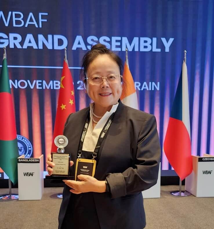 GSU Arts & Sciences (@gsuartsci) on Twitter photo ICYMI: Regents' Professor of <a href="/GSUChemistry/">Georgia State University Chemistry</a> Dr. Jenny J. Yang was honored with the Disruptive Innovation Award at the 2024 WBAF World Excellence Awards Ceremony in Bahrain! Read more: t.gsu.edu/4i16ue7 ICYMI: Regents' Professor of <a href="/GSUChemistry/">Georgia State University Chemistry</a> Dr. Jenny J. Yang was honored with the Disruptive Innovation Award at the 2024 WBAF World Excellence Awards Ceremony in Bahrain! Read more: t.gsu.edu/4i16ue7