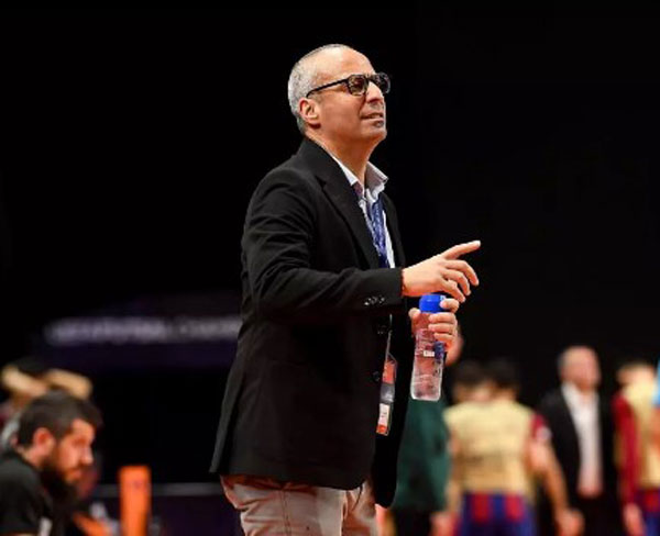 Futsalplanet.com (@futsalplanet97) on Twitter photo Congratulations <a href="/AVadillo4/">Antonio Vadillo</a> on winning the Best Men's Club Coach in the World category of the <a href="/JAKO_info/">JAKO AG</a> Futsal Awards 2024 powered by <a href="/futsalstats_app/">FutsalStats App</a> !
futsalplanet.com/news.aspx?id=1…
#AQuarterCenturyTale
#InTheNameOfFutsal
#ItsBecauseWeCareAboutIt Congratulations <a href="/AVadillo4/">Antonio Vadillo</a> on winning the Best Men's Club Coach in the World category of the <a href="/JAKO_info/">JAKO AG</a> Futsal Awards 2024 powered by <a href="/futsalstats_app/">FutsalStats App</a> !
futsalplanet.com/news.aspx?id=1…
#AQuarterCenturyTale
#InTheNameOfFutsal
#ItsBecauseWeCareAboutIt