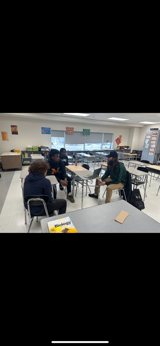 Mckinley Football (@mckinleymacksfb) on Twitter photo Special thanks to Coach <a href="/Lukas_C8/">Coach Carls</a> <a href="/CastletonFB/">Castleton Football</a> for coming to McKinley and speaking with our Macks!
#MckinleyFootball Special thanks to Coach <a href="/Lukas_C8/">Coach Carls</a> <a href="/CastletonFB/">Castleton Football</a> for coming to McKinley and speaking with our Macks!
#MckinleyFootball