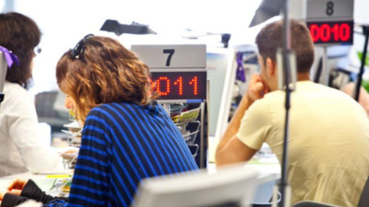 @CatedraPEL (@catedrapel) on Twitter photo Nou impuls a les polítiques d’ocupació. ✅
Estem d'enhorabona! El Departament d’Empresa i Treball i l’Ajuntament de Barcelona destinaran 22,5 milions d’euros durant aquest any per a generar nous llocs de feina.
Ho recull <a href="/elpuntavui/">El Punt Avui 🎗️</a>
💶💶
elpuntavui.cat/economia/artic… Nou impuls a les polítiques d’ocupació. ✅
Estem d'enhorabona! El Departament d’Empresa i Treball i l’Ajuntament de Barcelona destinaran 22,5 milions d’euros durant aquest any per a generar nous llocs de feina.
Ho recull <a href="/elpuntavui/">El Punt Avui 🎗️</a>
💶💶
elpuntavui.cat/economia/artic…