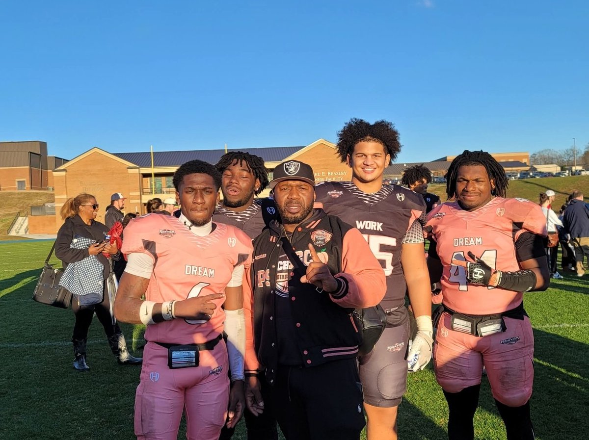 Congratulations to my bonus sons
<a href="/MintzJermiah/">jermiahmintz57</a> All-State DL
<a href="/Big_Mike555/">Michael Duncan</a> All-State OL (HM)
<a href="/TyseanWiggins44/">Tysean Wiggins</a> All-State RB (HM)