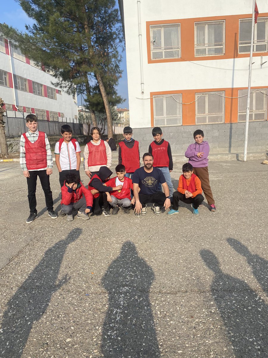 Yine bir el stadiumul bernabaul clasicol schooll karşılaşması 🏟️ shshhs