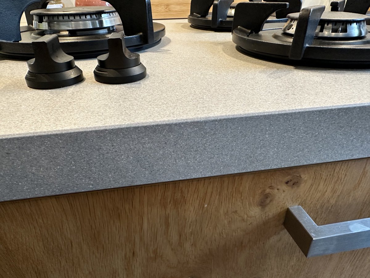 Norman, voor steengoede reparaties 🩺 tweet media