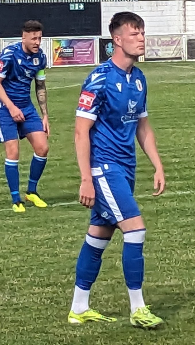 Magslong2's tweet image. RIP 🌹 Leonard Long 1.7.37-7.1.25 Beloved and proud grandfather to Elliot & @IsaacLong05. Lifelong @GraysAthleticFC supporter was thrilled to know you wore the shirt. Held each others hands til the very end 🤝 💙 💔