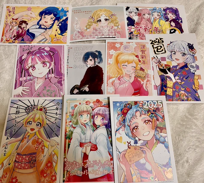 年賀状いただきました🙏✨
地元にファミマがないので全部は刷れませんでしたが改めてまとめていただいたこえどさんありがとうございます!
いっぱい年賀状貰えたみたいで嬉しい😭
そして!!可愛いすぎて幸せです✨✨✨ 