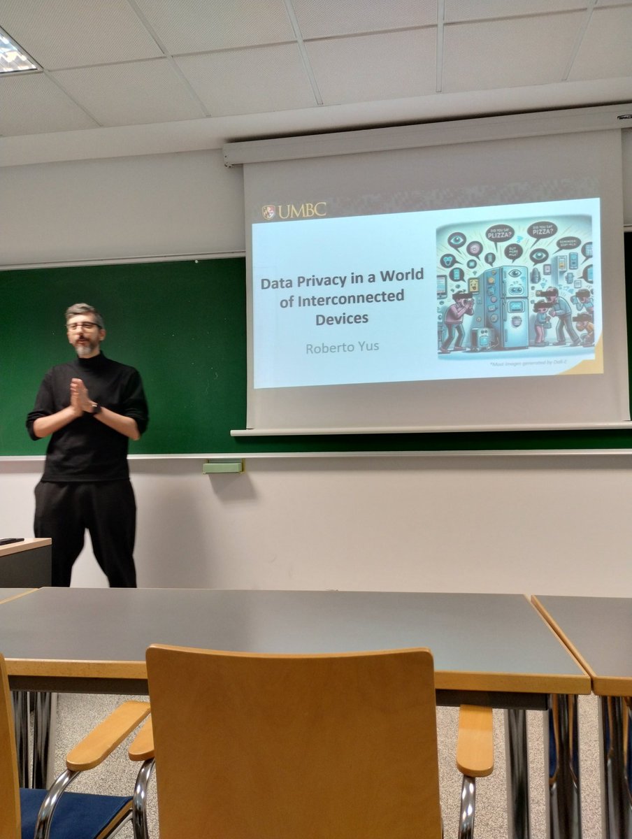 fernand0 (@fernand0) on Twitter photo Empezamos el año con un seminario sobre 'Data Privacy in a World of Interconnected Devices' a cargo de <a href="/roberto_yus/">Roberto Yus</a> Empezamos el año con un seminario sobre 'Data Privacy in a World of Interconnected Devices' a cargo de <a href="/roberto_yus/">Roberto Yus</a>
