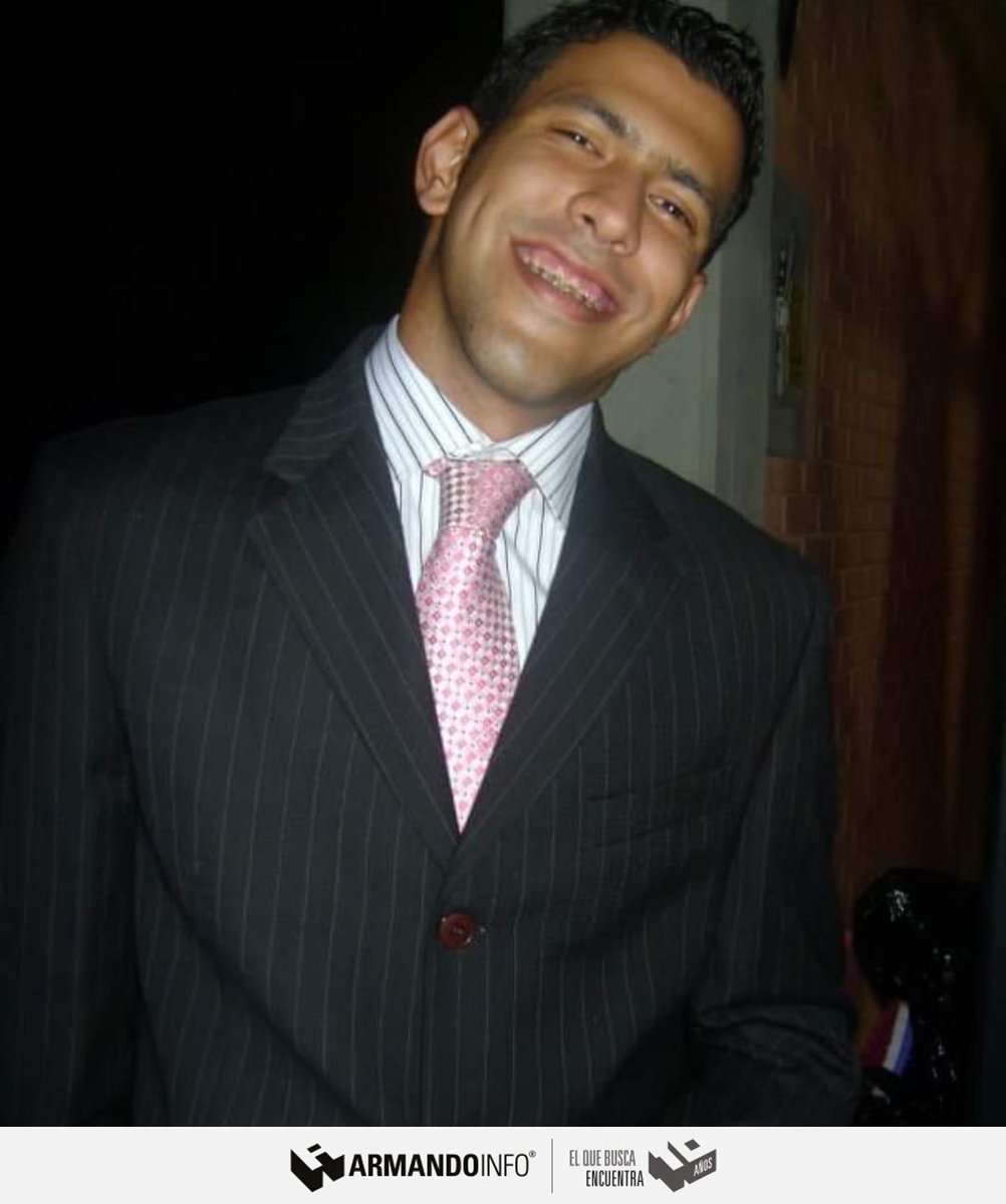 Aún joven y sin carrera judicial, Edward Miguel Briceño Cisneros tiene una preponderancia especial en el sistema de justicia chavista: es, nada menos, que el juez que ordenó la detención de Edmundo González Urrutia 👇🏻
bit.ly/3TSkzAm
#ArmandoHistorias2024