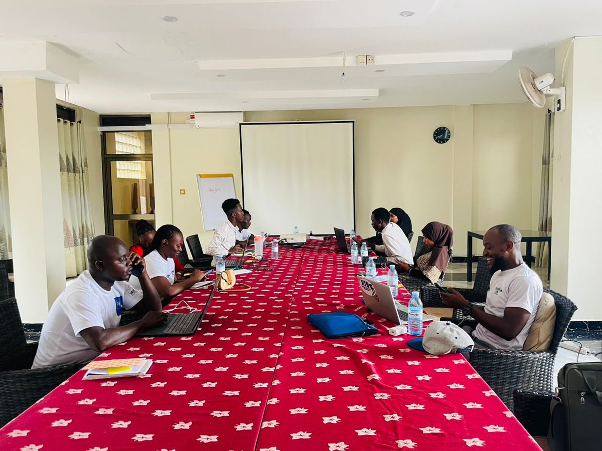 Aider_Org's tweet photo. Our team just completed Day 1 of the #IMPACTWorkshop!
We're learning best practices for applied research in complex contexts
Thanks @ImpactInitiatives and @relonuganda for organizing this valuable training! #ResearchForImpact #HumanitarianWork https://t.co/HTEJVCTQXB
