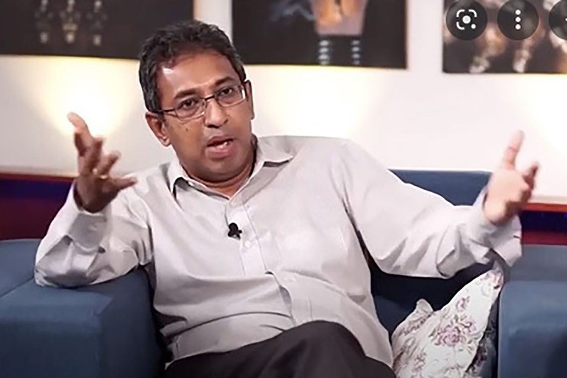 NewsCurrySL's tweet photo. Harsha's Productivity Status Confirmed After Refusing To Yield. #lka #NewsCurry https://t.co/0YjTzfQ3sg