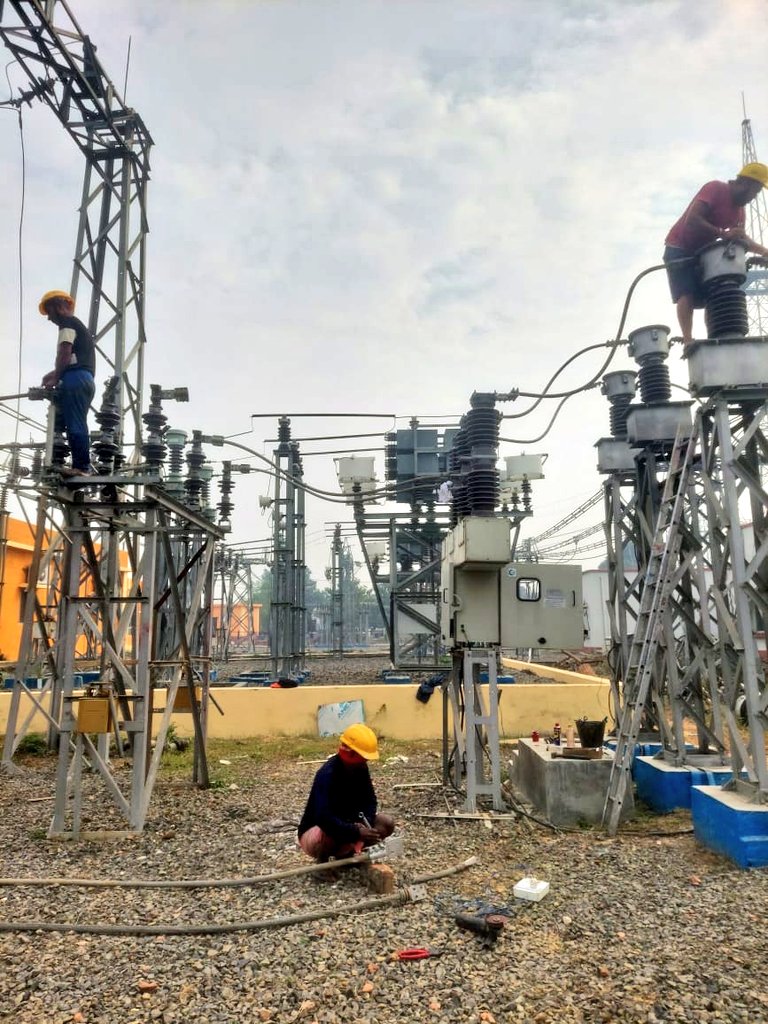SEVA_SBPDCL's tweet photo. सुरक्षित गुणवत्तापूर्ण बिजली उपलब्ध कराना हमारा मुख्य लक्ष्य है।

📍भागलपुर मंडल स्थित जीएसएस सबौर में 33 kV के बीजीपी 2 और जेल फीडर का रखरखाव किया गया।

📍ग्रिड सबस्टेशन बांका न्यू (कटोरिया) में 50 MVA ट्रांसफार्मर नंबर 3 का रखरखाव किया गया।

#BSPHCL https://t.co/Hw0MuhiBaj