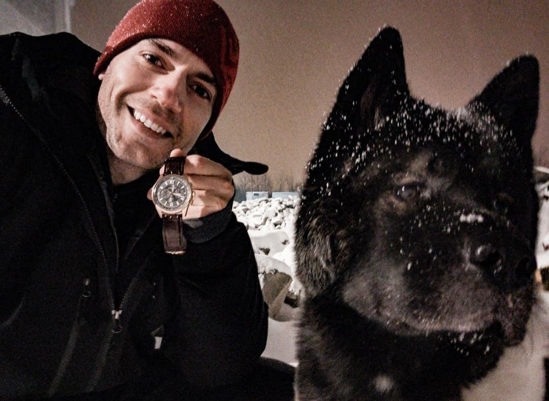 WhiteWolf_14's tweet photo. cutest duo ever 🥰 #HenryCavill #KalCavill https://t.co/t0hTPbpYj0