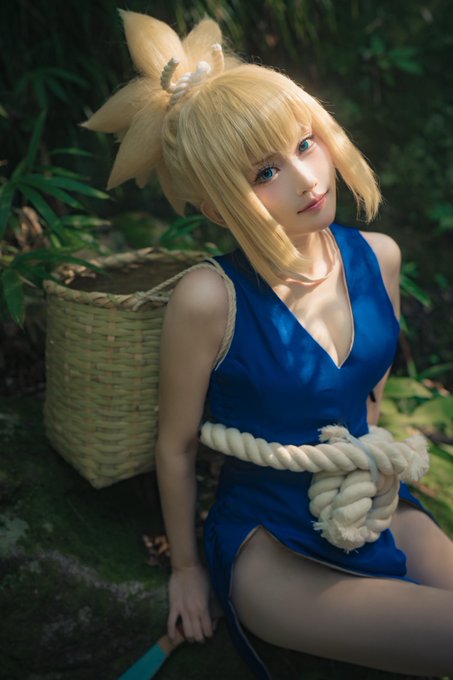 Twitterのコスプレ画像22