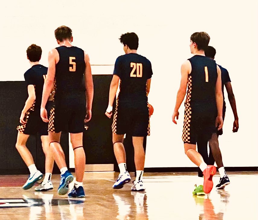 Nice road win for Charleston Collegiate School  with a 59-48 victory over Academic Magnet. The Sun Devils were led by Grant Morrison with 23 pts and 10 asts. Senior Clayton Smith scored 13 pts and got 10 RBs. Good way to start after break. #Together_on3