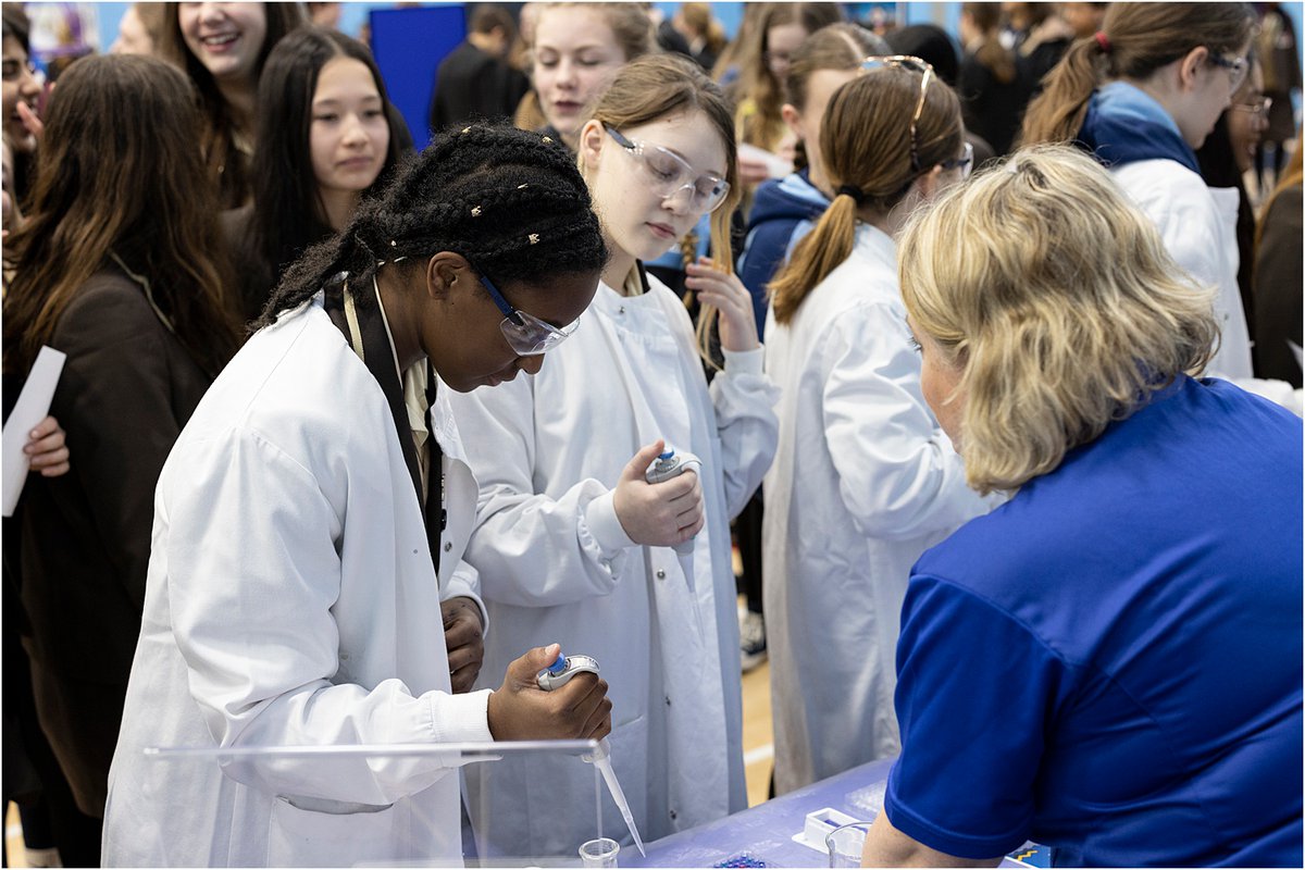 Bring the excitement of the Big Bang to your school! 🎉 

Apply now to get a free blueprint for an amazing STEM day. Get support with funding, connect with local employers, and explore hands-on activities. 

Apply by 31 Jan: bit.ly/3AE9Tvo