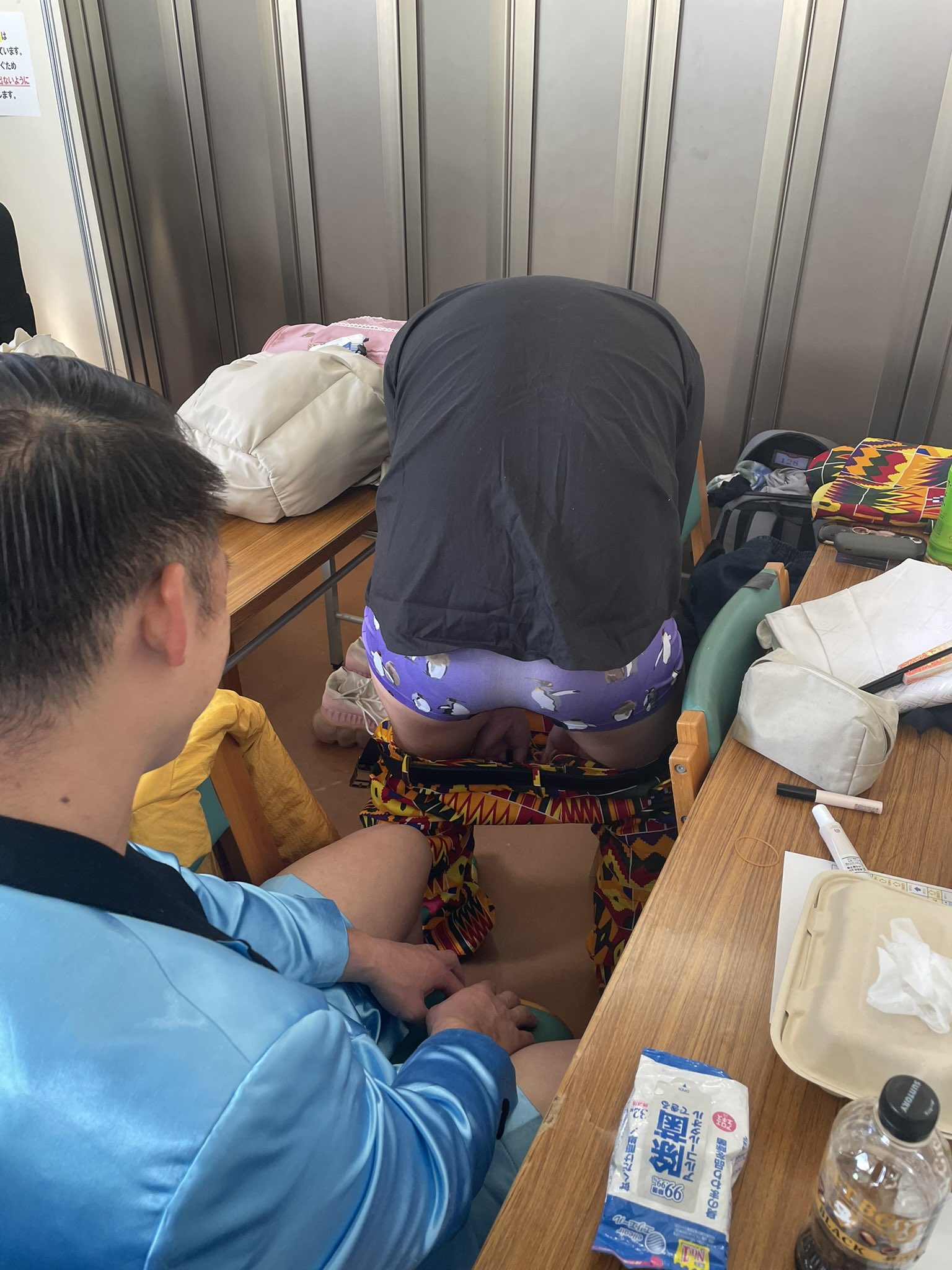 japanese diarrhea girls  / X