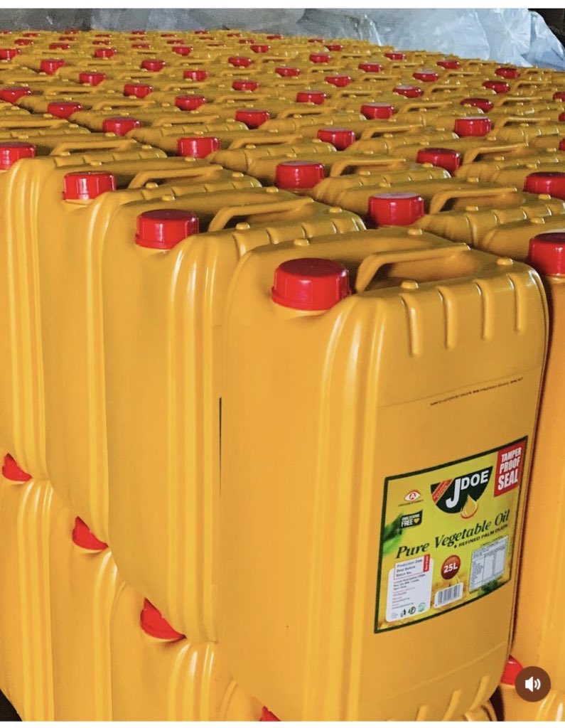 Samson Ajayi (@soundmindk9) on Twitter photo <a href="/OgunTwitta/">Official Ogun X Community</a> I sell vegetable and soya oil to wholesalers and retailers. We have the oil available in 25ltrs, 10ltrs, 5ltrs, 3ltrs and 1ltr.
25ltrs - 81k
With a minimum of 10M you can become a distributor. <a href="/OgunTwitta/">Official Ogun X Community</a> I sell vegetable and soya oil to wholesalers and retailers. We have the oil available in 25ltrs, 10ltrs, 5ltrs, 3ltrs and 1ltr.
25ltrs - 81k
With a minimum of 10M you can become a distributor.