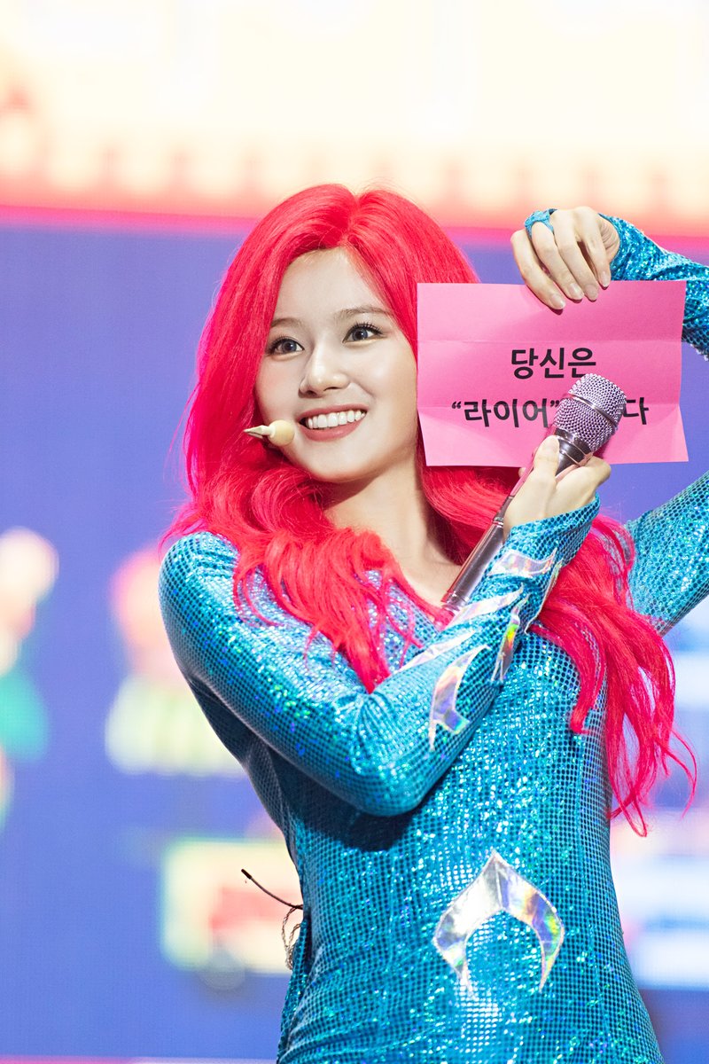 twicerunner's tweet image. #TWICE #트와이스 #SANA #사나
#HAPPYSANADAY
#Moment_of_SANAday
내가 가장 좋아하는 사나 사진~!!
"사랑스러움을 한장의 사진으로 표현하시오" 부문 1등 수상작인듯!