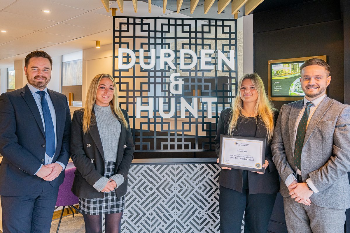DurdenandHunt's tweet image. The recent SME UK Enterprise Awards have honoured Durden and Hunt with the award for Most Innovative Estate & Property Agency 2024 - South East England. 🏆
Read more about the accolade on our blog: durdenandhunt.co.uk/blog/most-inno…