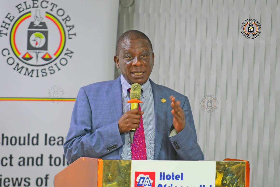 UgandaEC's tweet photo. The Electoral Commission has successfully concluded a 2-day National Training of Trainers (TOT) Workshop at Hotel Africana, Kampala, on updating the National Voters' Register and Registers for Special Interest Groups (SIGs), in preparation for the 2025/2026 General Elections. Participants included staff from the EC and @NIRA_Ug, all contributing to the success of this vital electoral readiness initiative.

#VoterUpdateUG #ECRoadmap2026