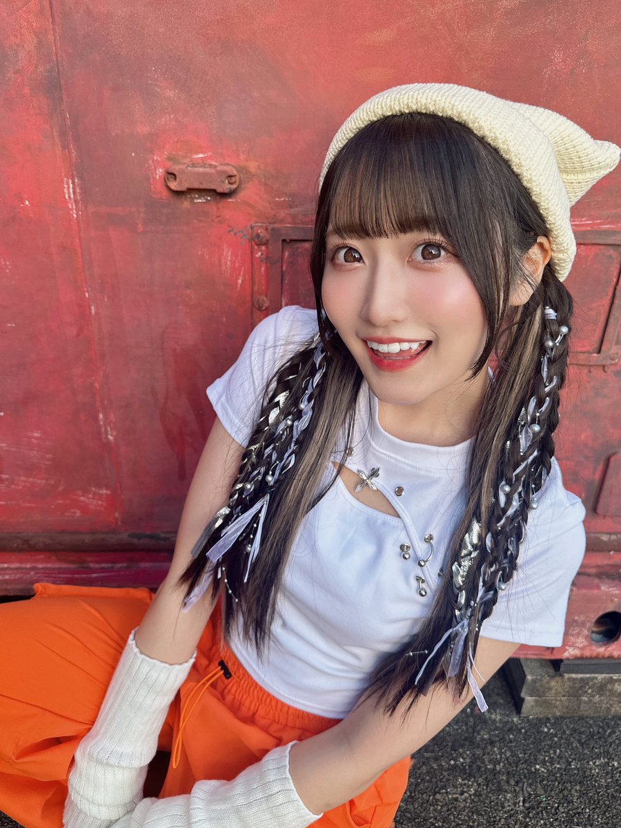 TREASURE！』MV公開されました✨ きっと何度も見ないと目が追いつか