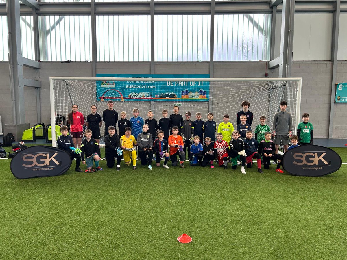 Savehands Goalkeeping tweet media