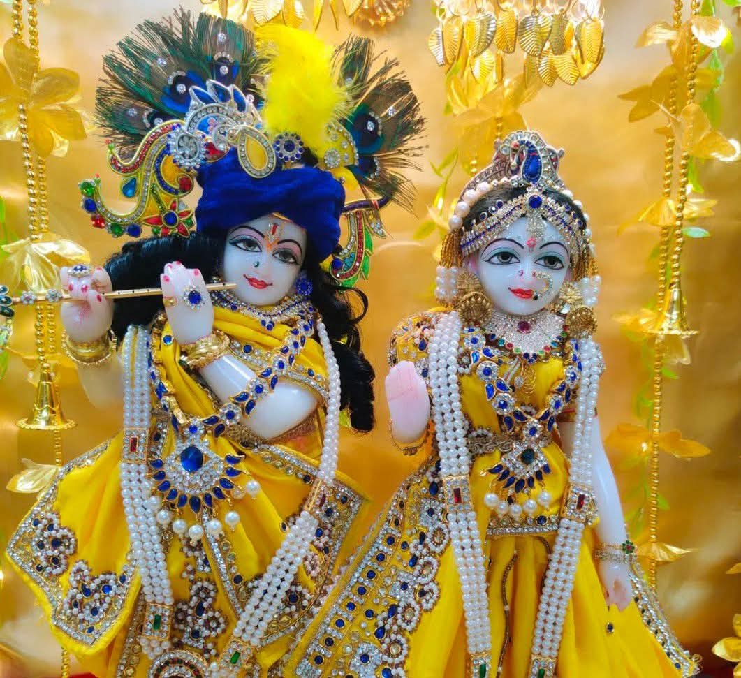 जय श्री बांके बिहारी जी सादर नमन करते हैं कृपा बनाए रखना है भगवान सारे कष्ट दुर करो
शुभ संध्या 💐💐💐💐💐💐💐