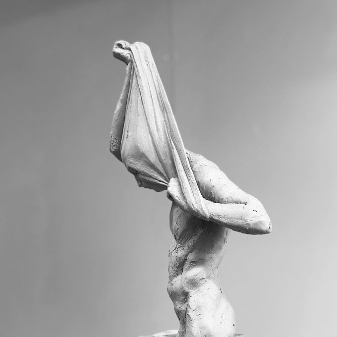 "Çıkamıyorum, içimden."